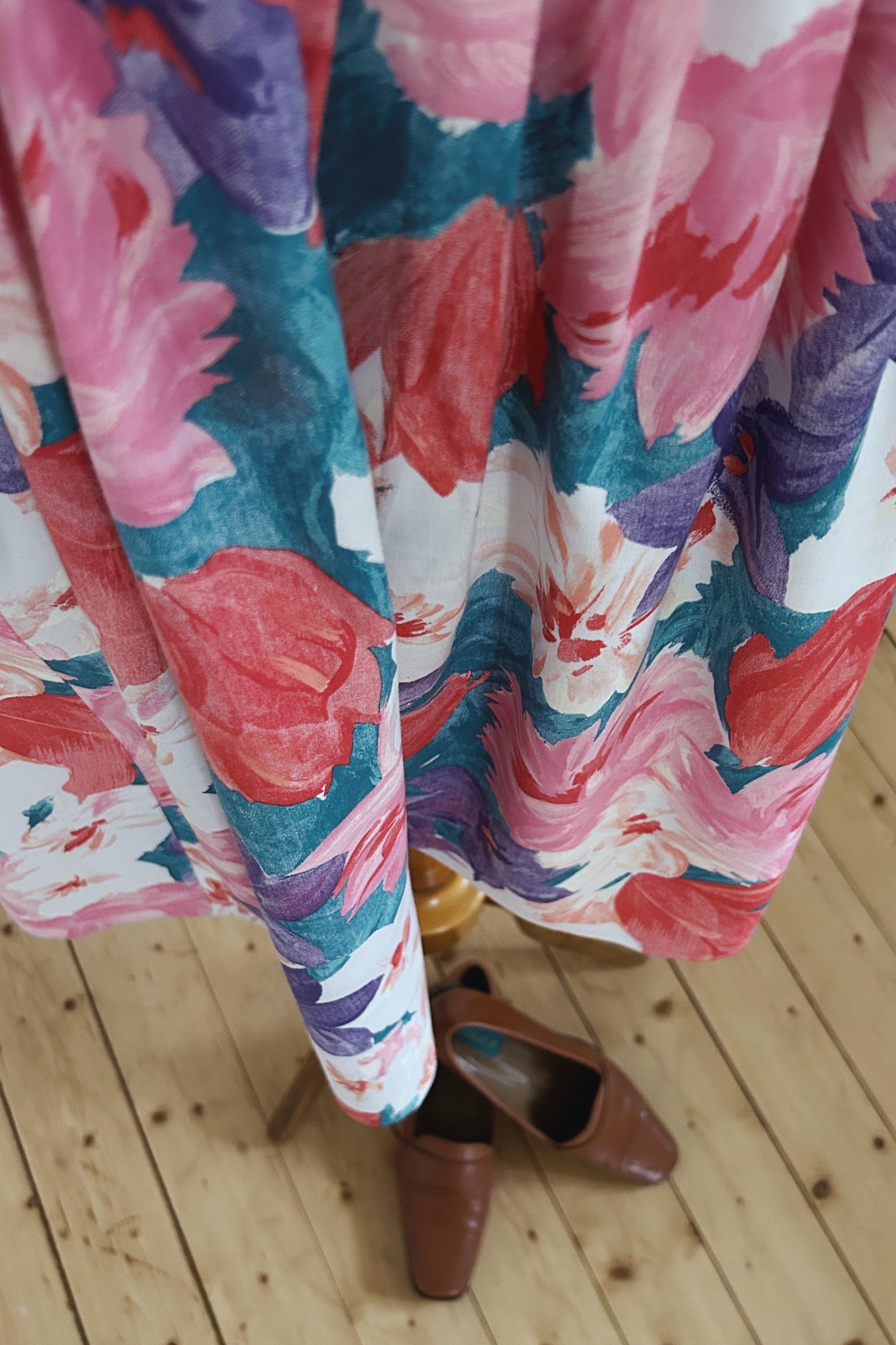 Vintage | Blommig klänning med puffärm | Stl L