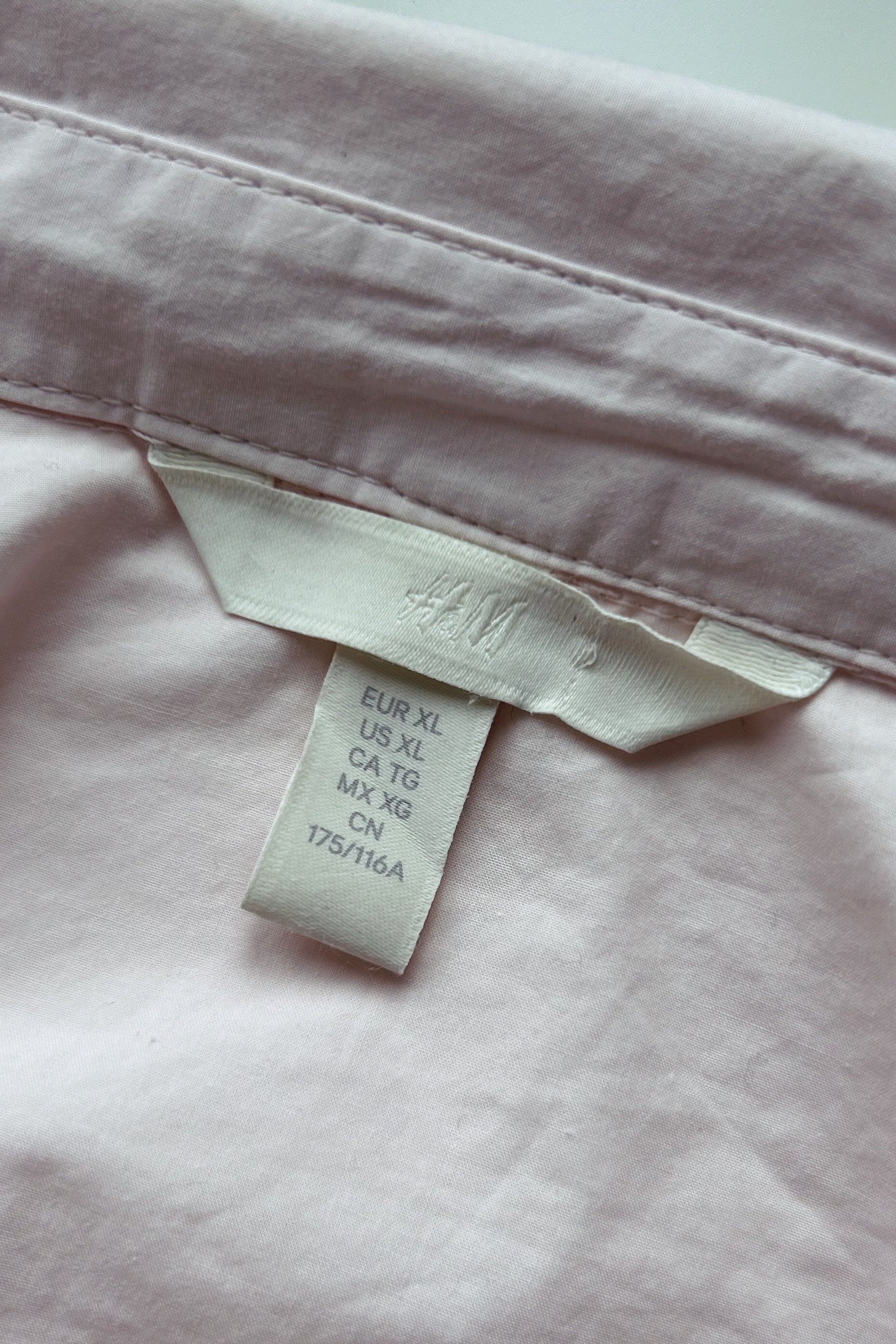 H&M | Ljusrosa skjorta | Stl XL