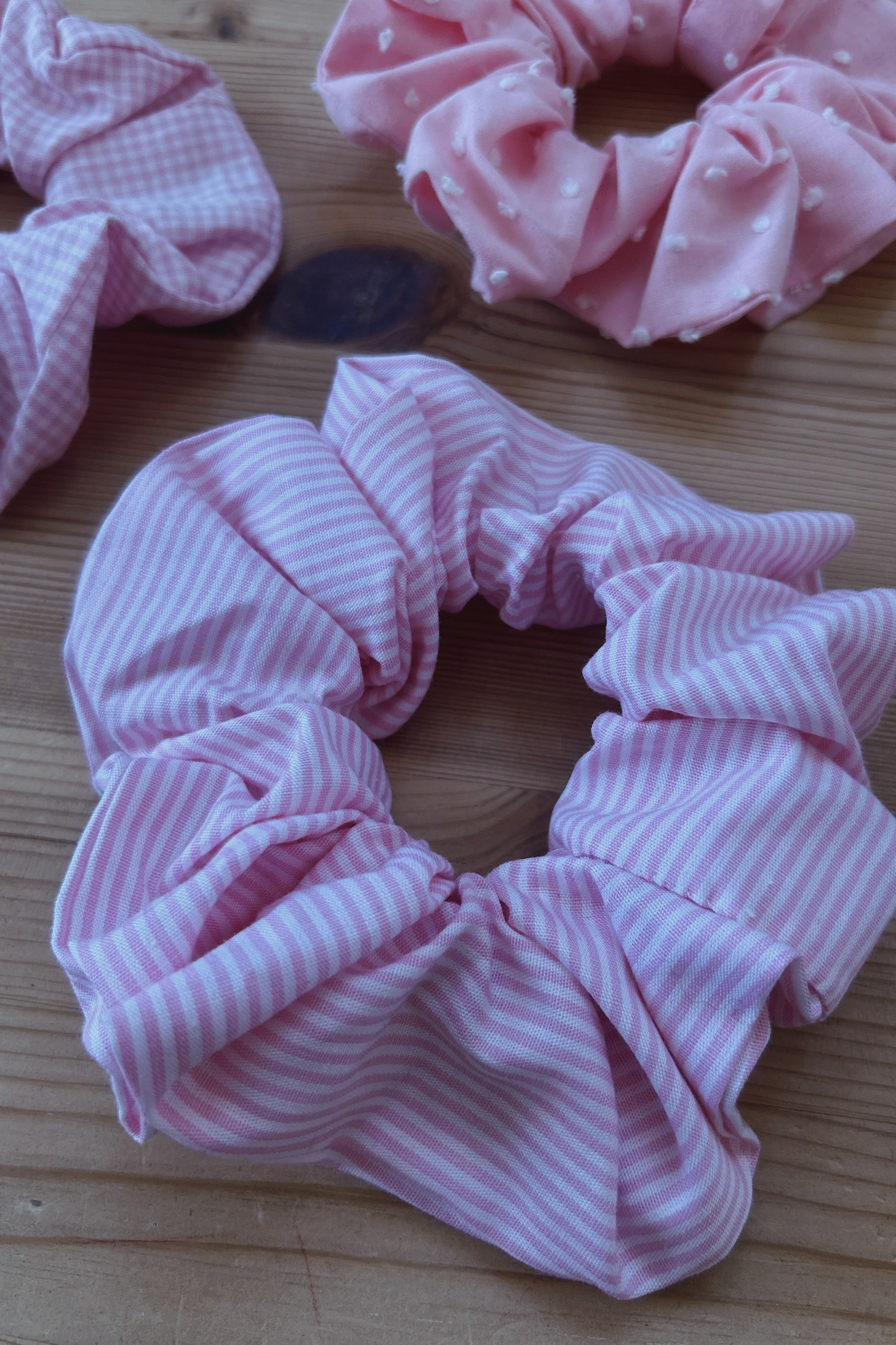 Scrunchies in recycled fabric – 3-pack